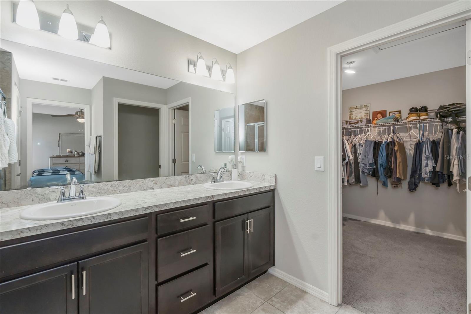 ENCLAVE/LK MYRTLE - Residential