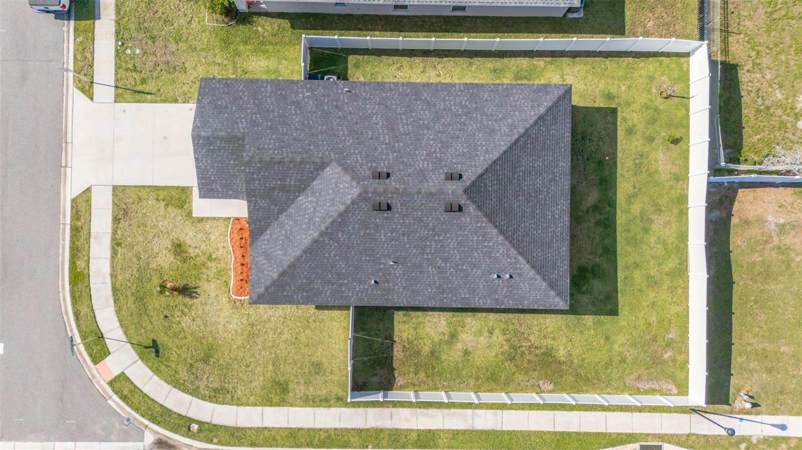 ENCLAVE/LK MYRTLE - Residential