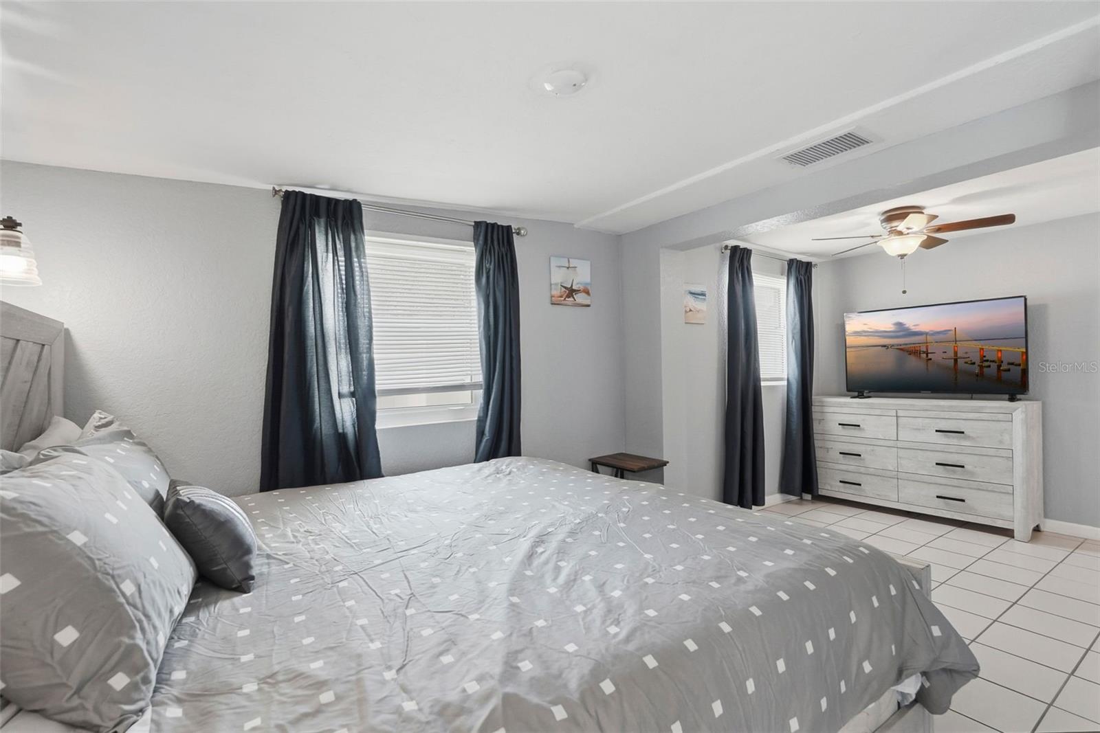 ORANGE LAKE VILLAGE - Residential