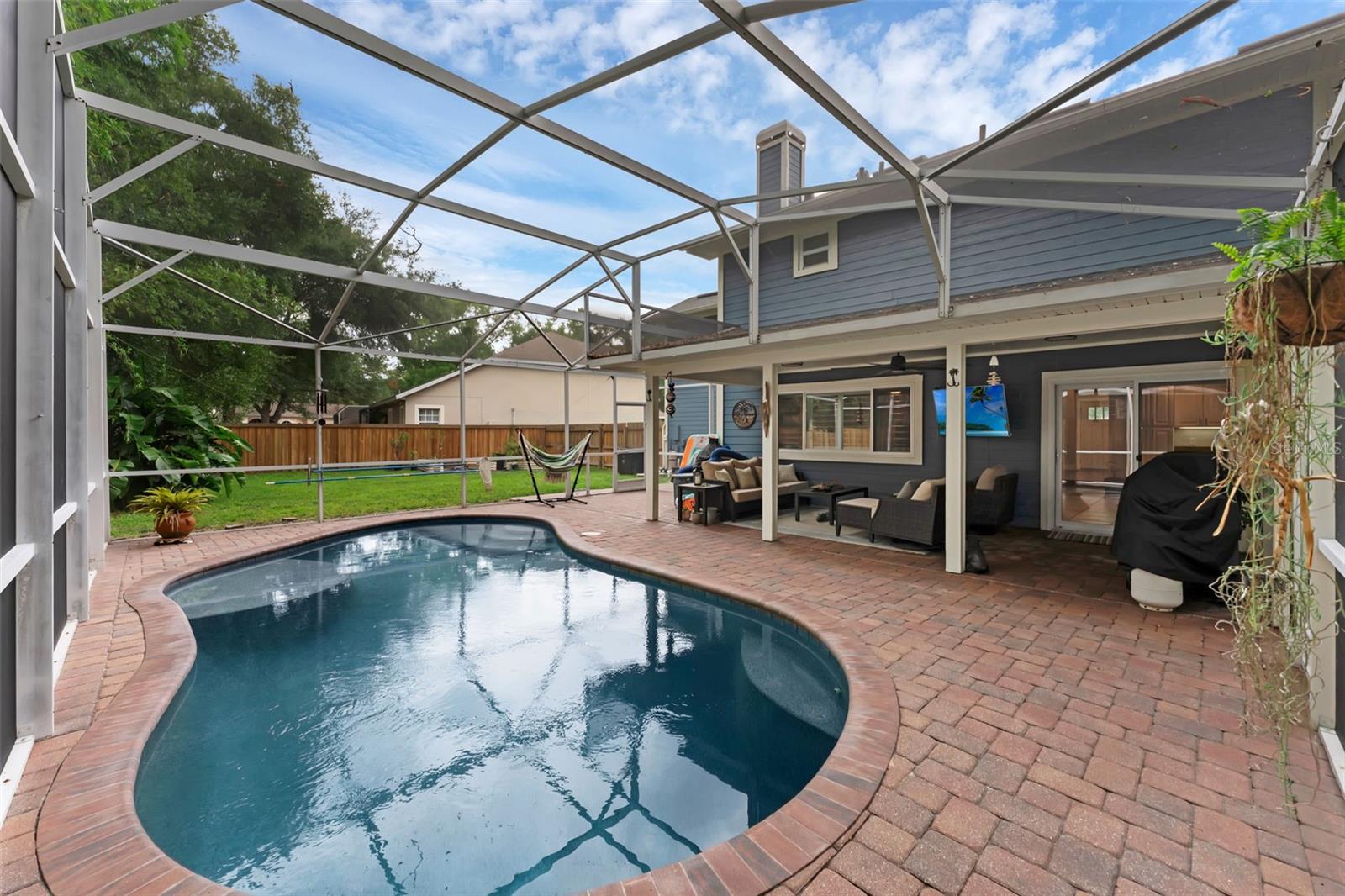 1610 OWL RIDGE COURT