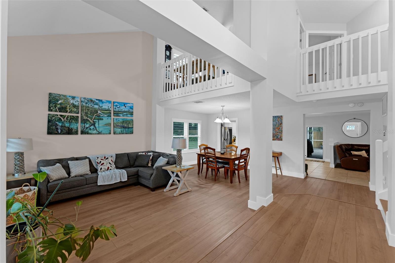 1610 OWL RIDGE COURT
