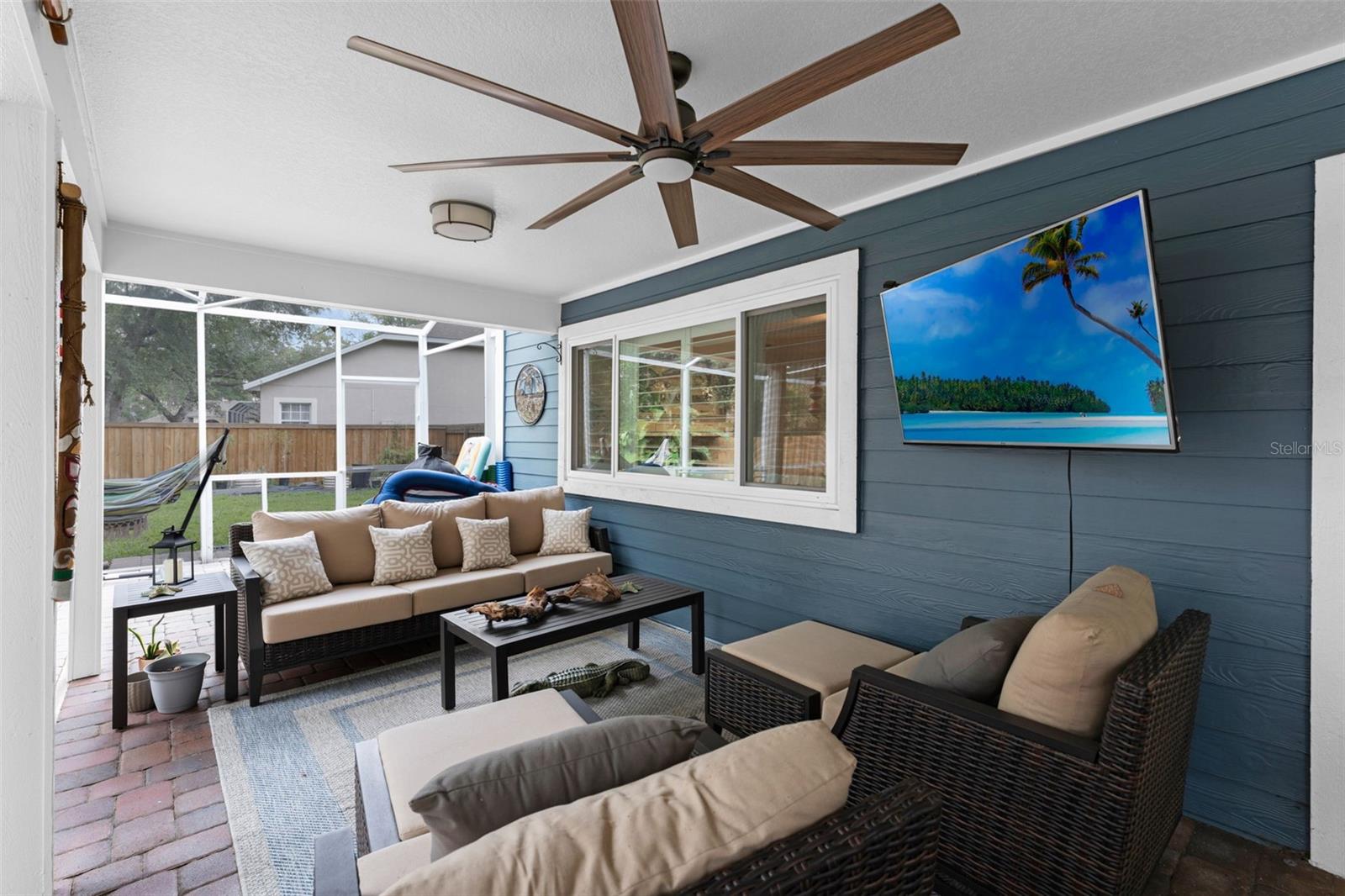 1610 OWL RIDGE COURT