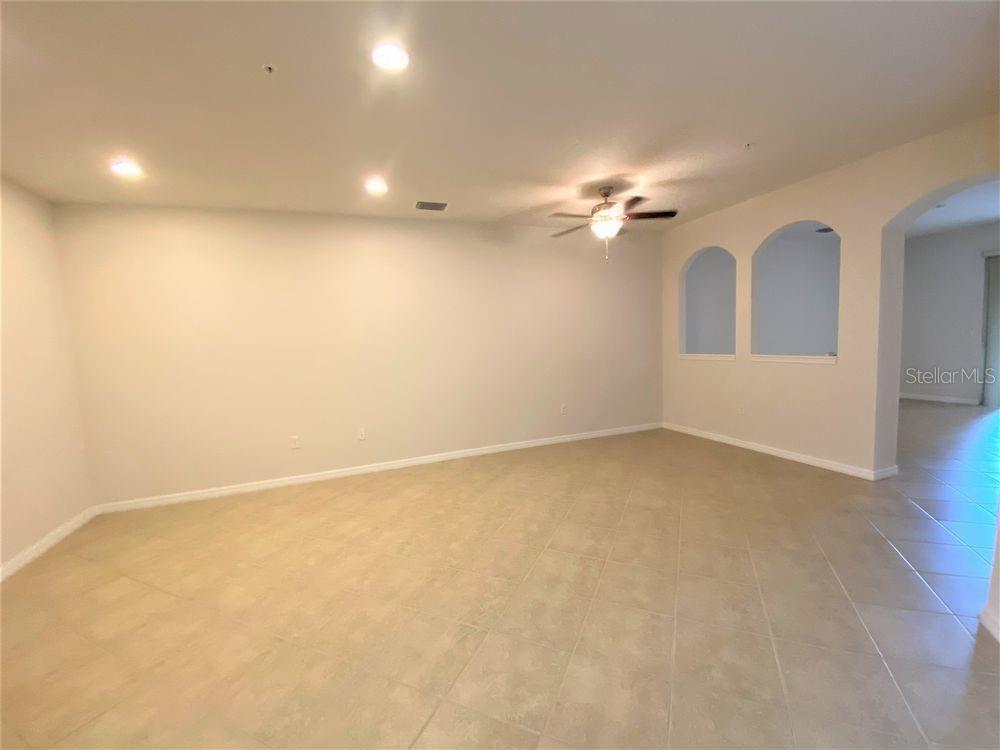 STONEHAVEN PH 4, 5, 6, 7 & 25 - Residential Lease