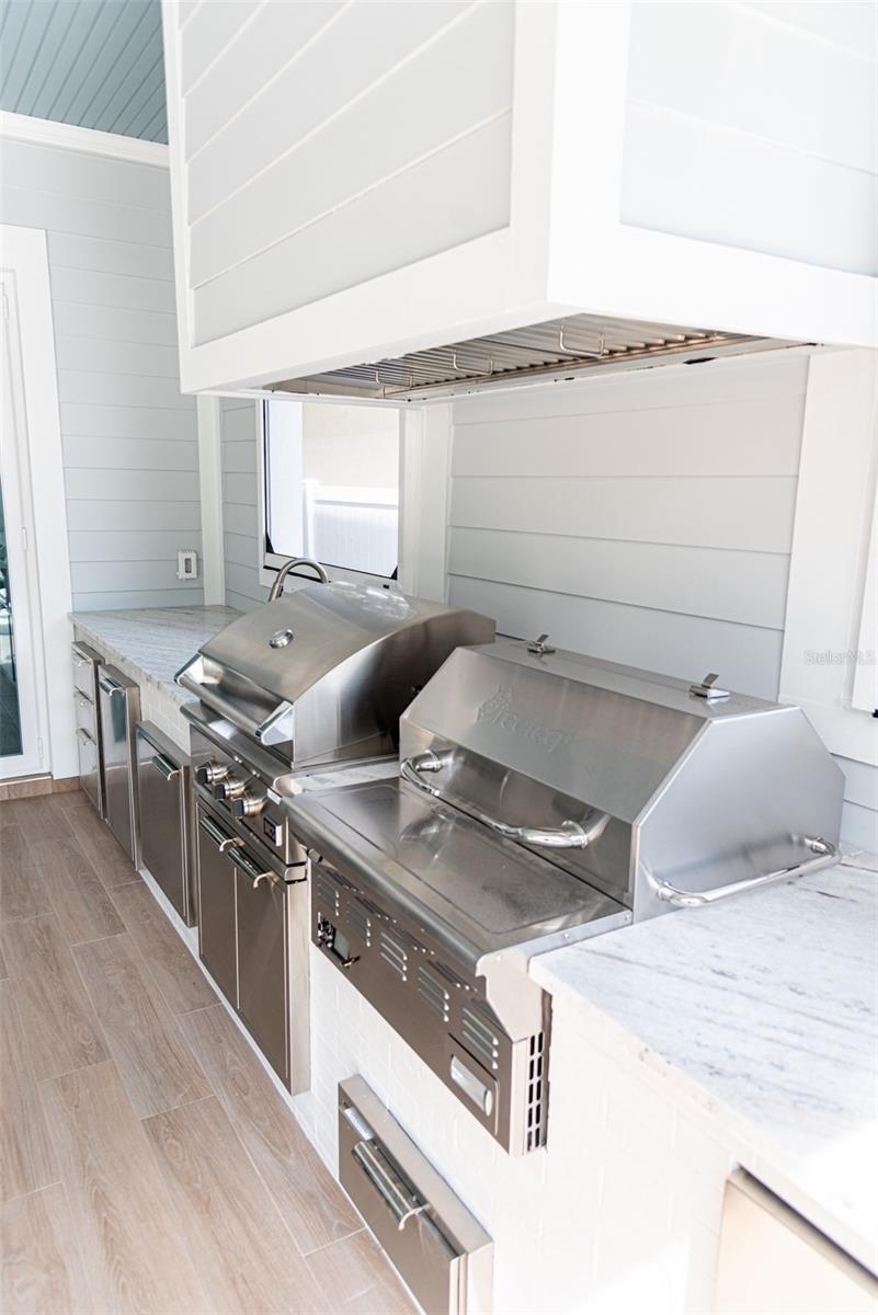 AZEELE PARK - Residential