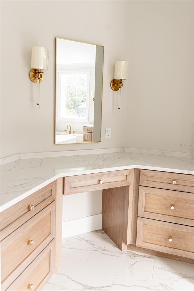 AZEELE PARK - Residential