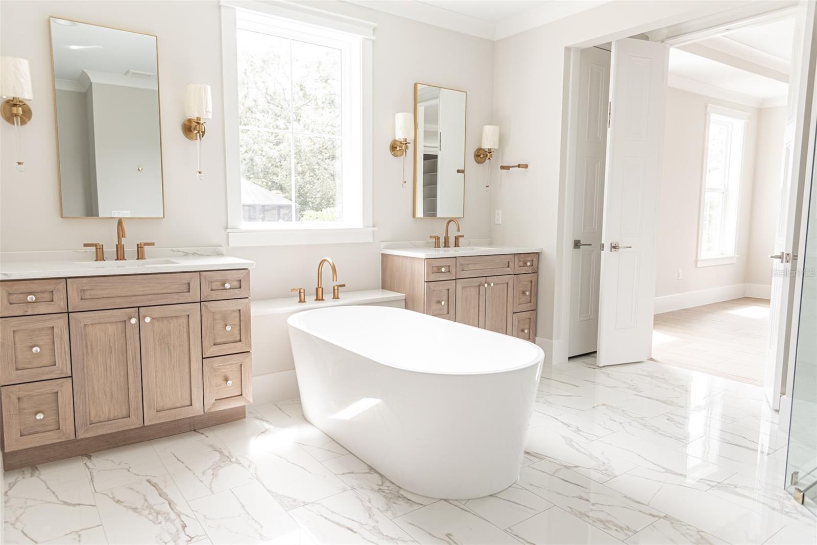 AZEELE PARK - Residential