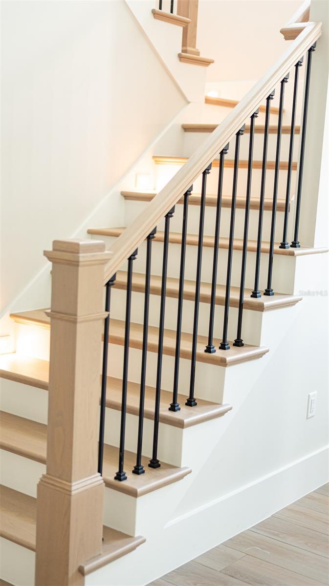 AZEELE PARK - Residential