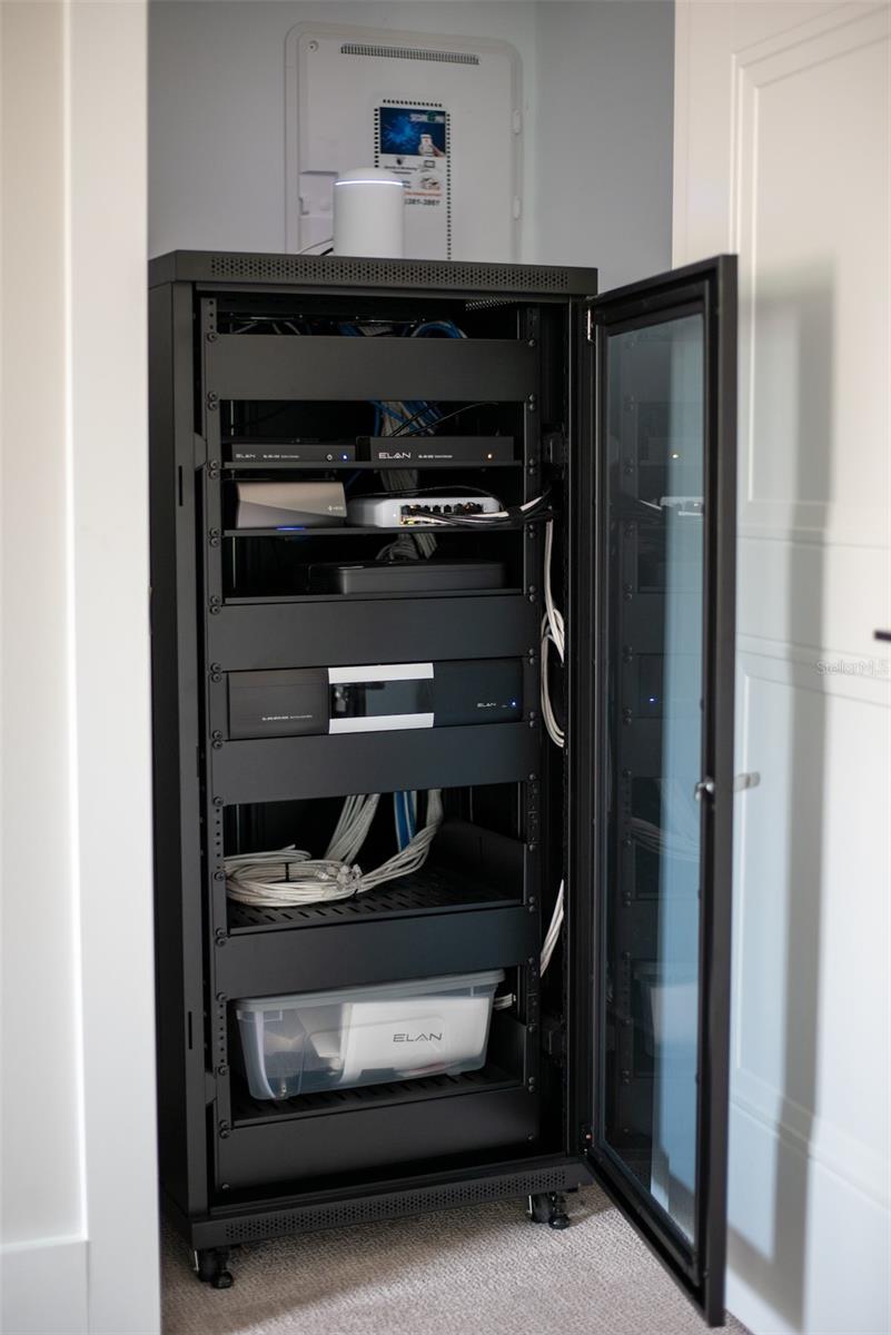 AZEELE PARK - Residential