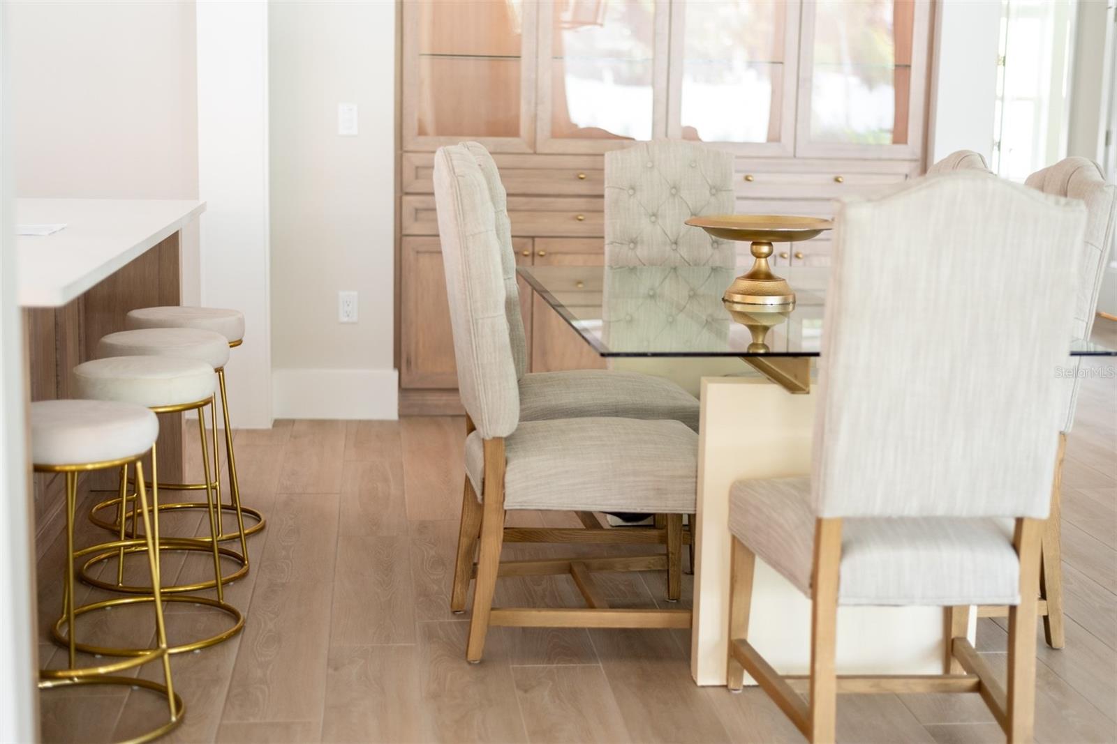 AZEELE PARK - Residential