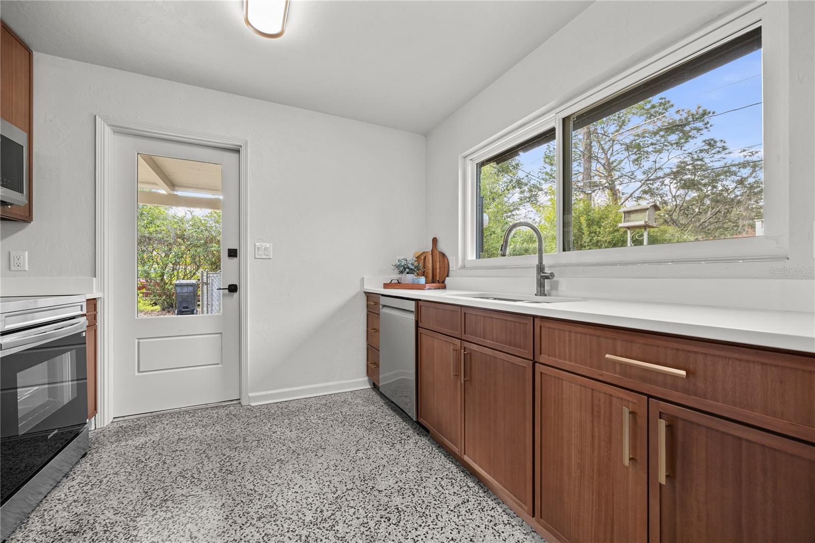 CAROL ESTATES - Residential