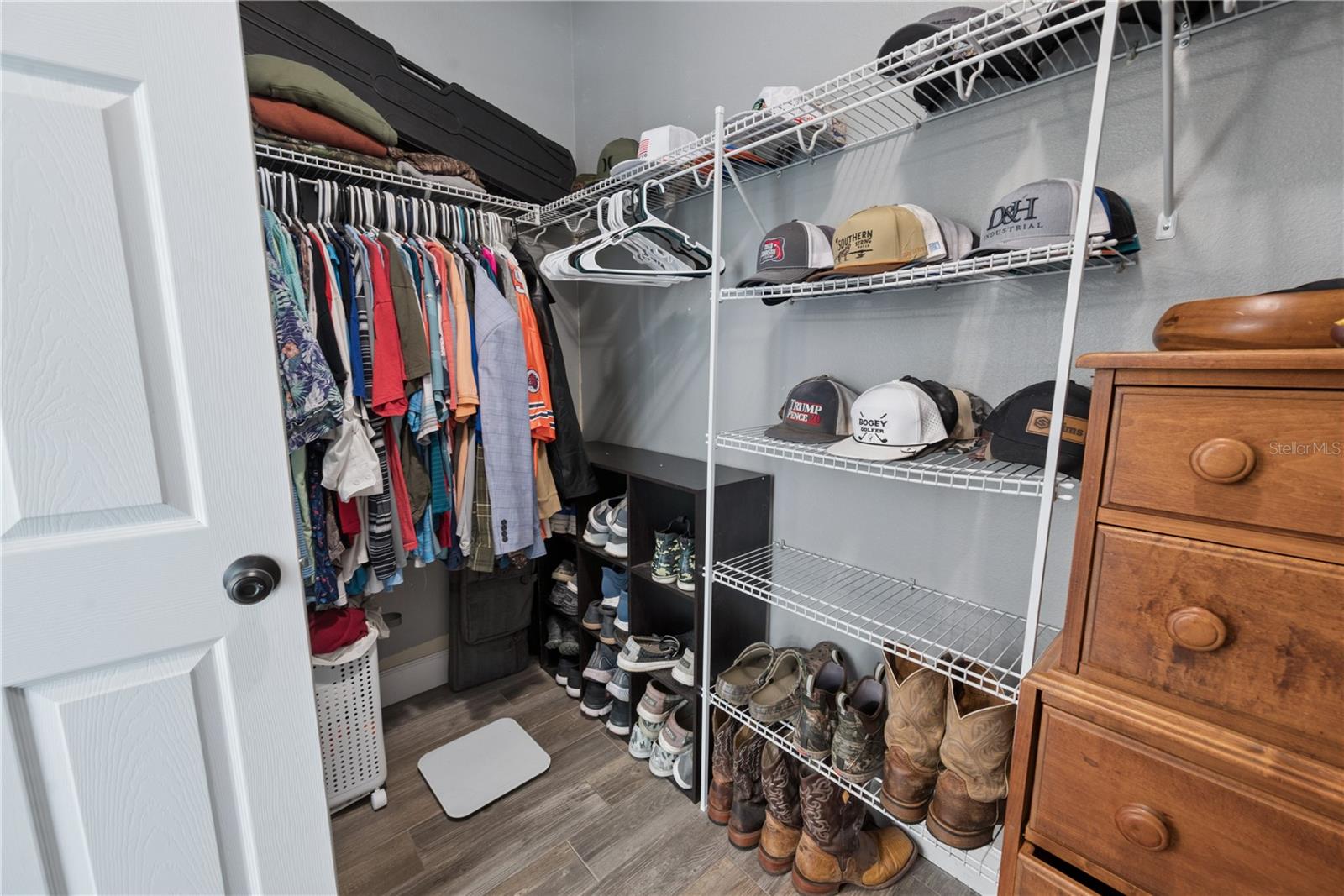 BUCK BAY PH 3 - Residential