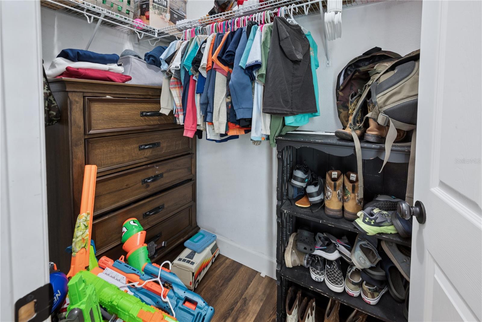 BUCK BAY PH 3 - Residential