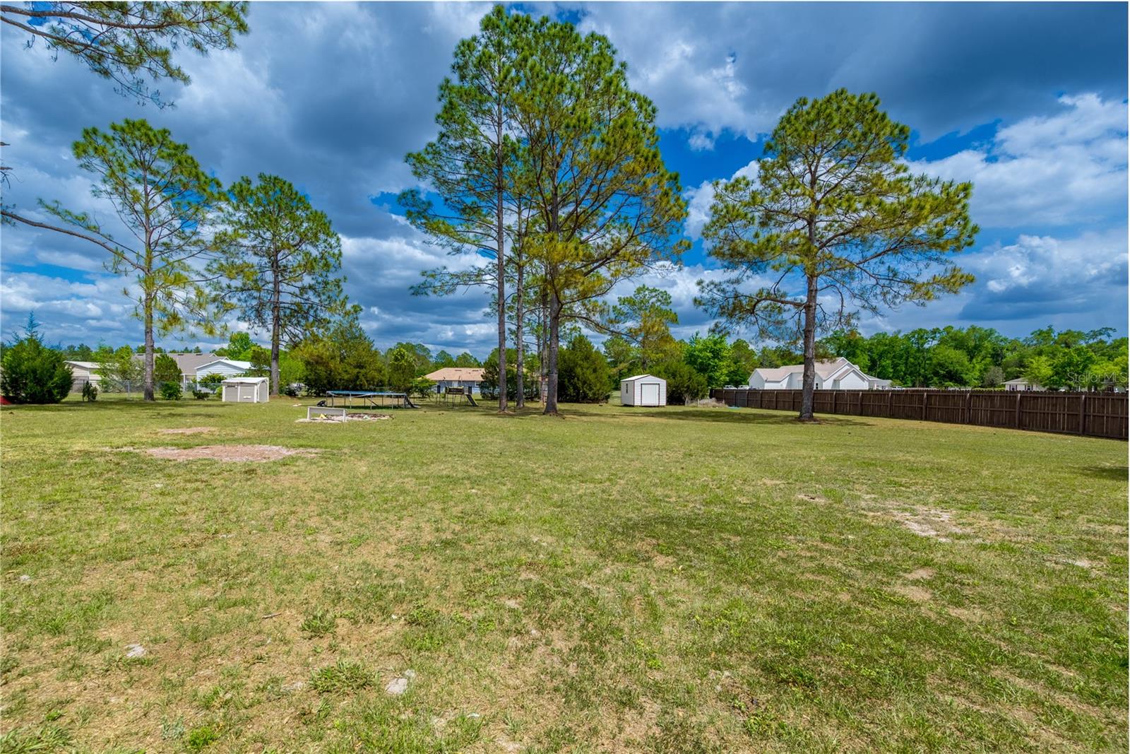 BUCK BAY PH 3 - Residential