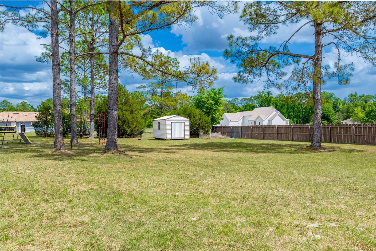 BUCK BAY PH 3 - Residential