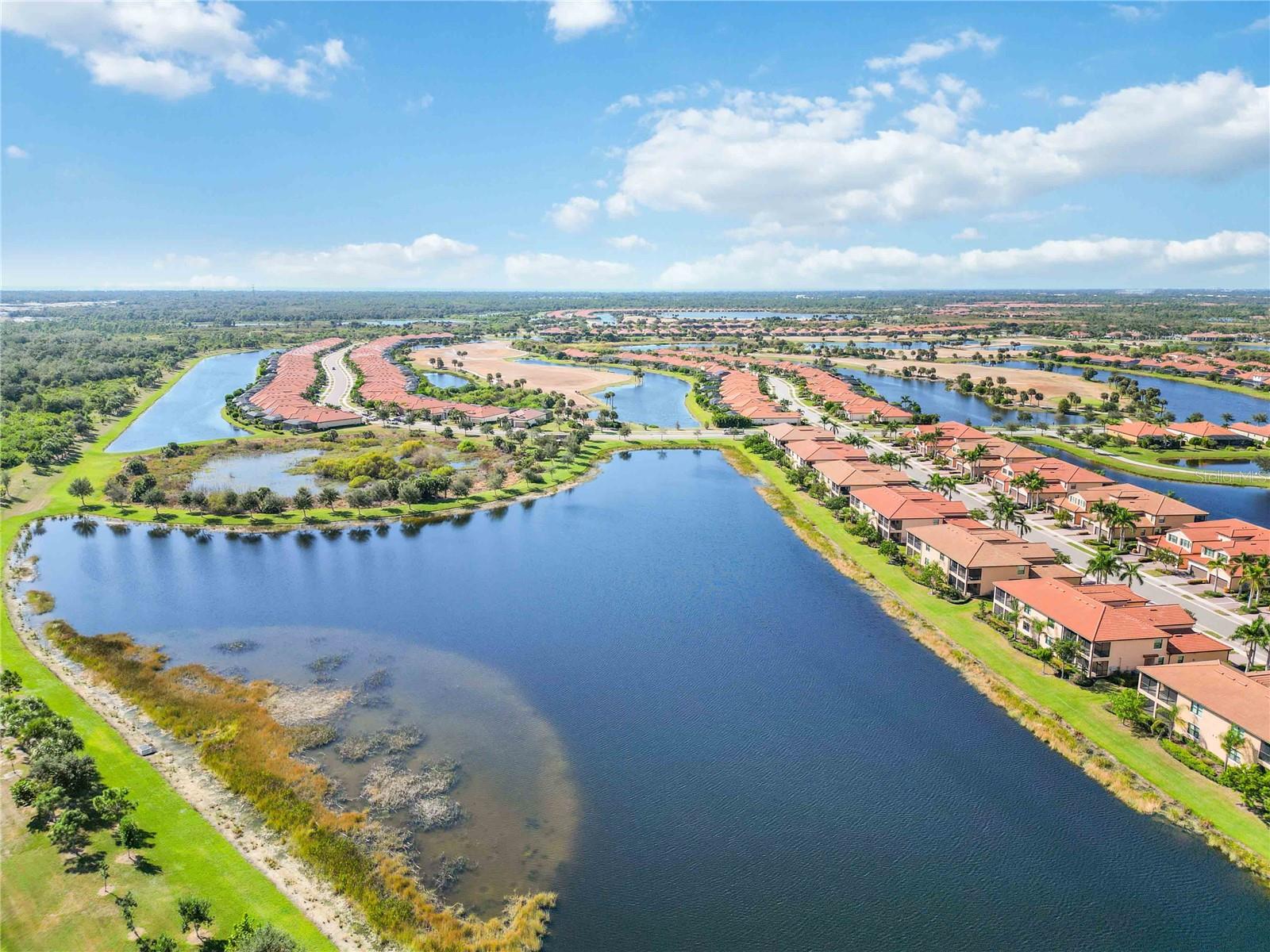 SARASOTA NATIONAL 10817 TARFLOWER DRIVE #201 - Residential