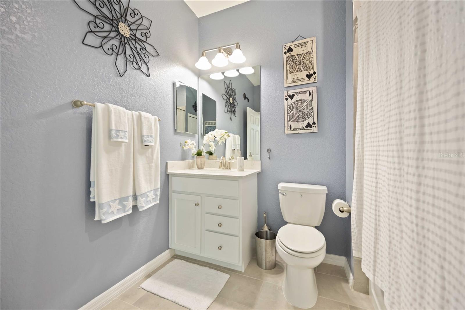 SARASOTA NATIONAL 10817 TARFLOWER DRIVE #201 - Residential