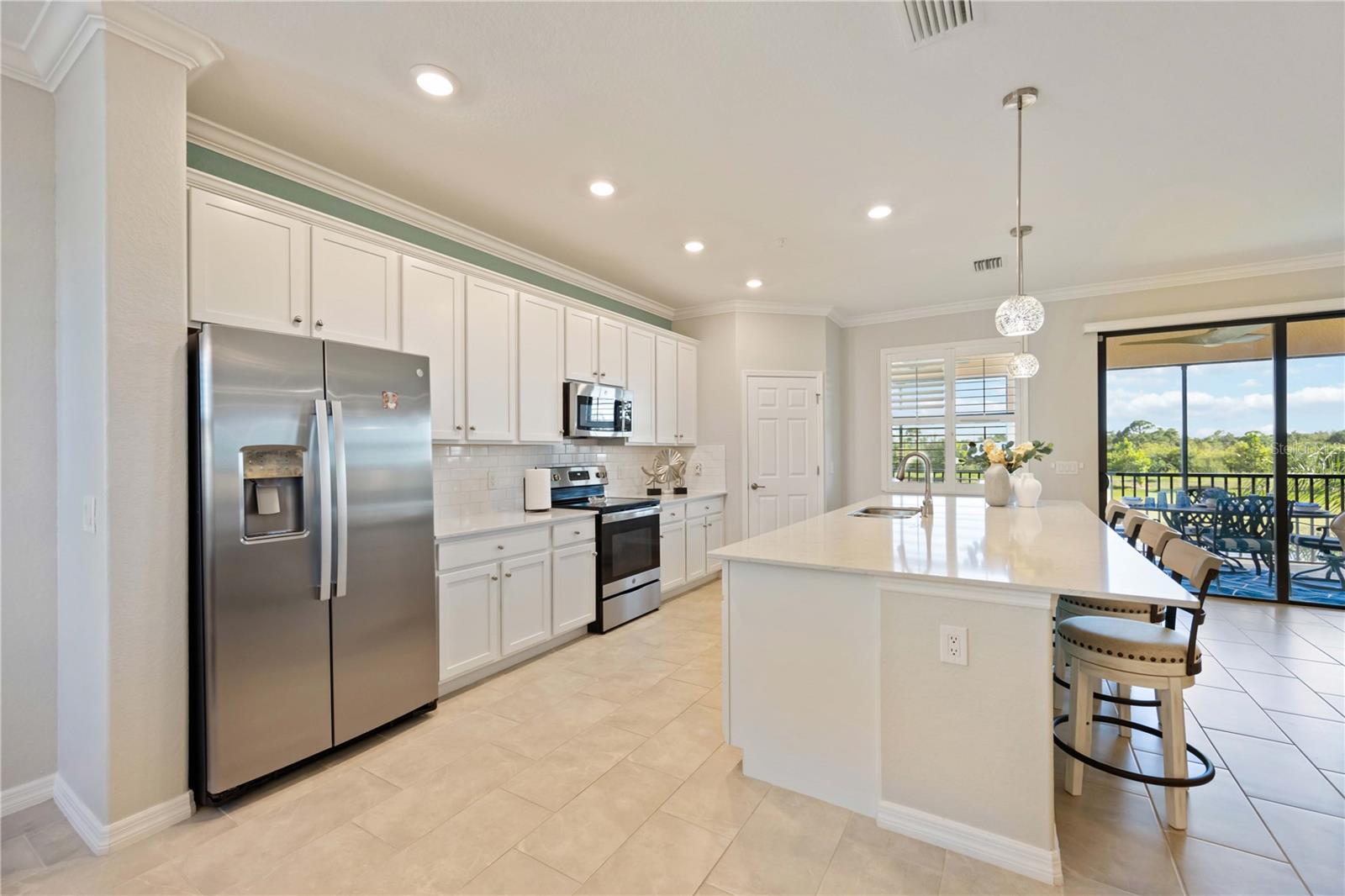 SARASOTA NATIONAL 10817 TARFLOWER DRIVE #201 - Residential