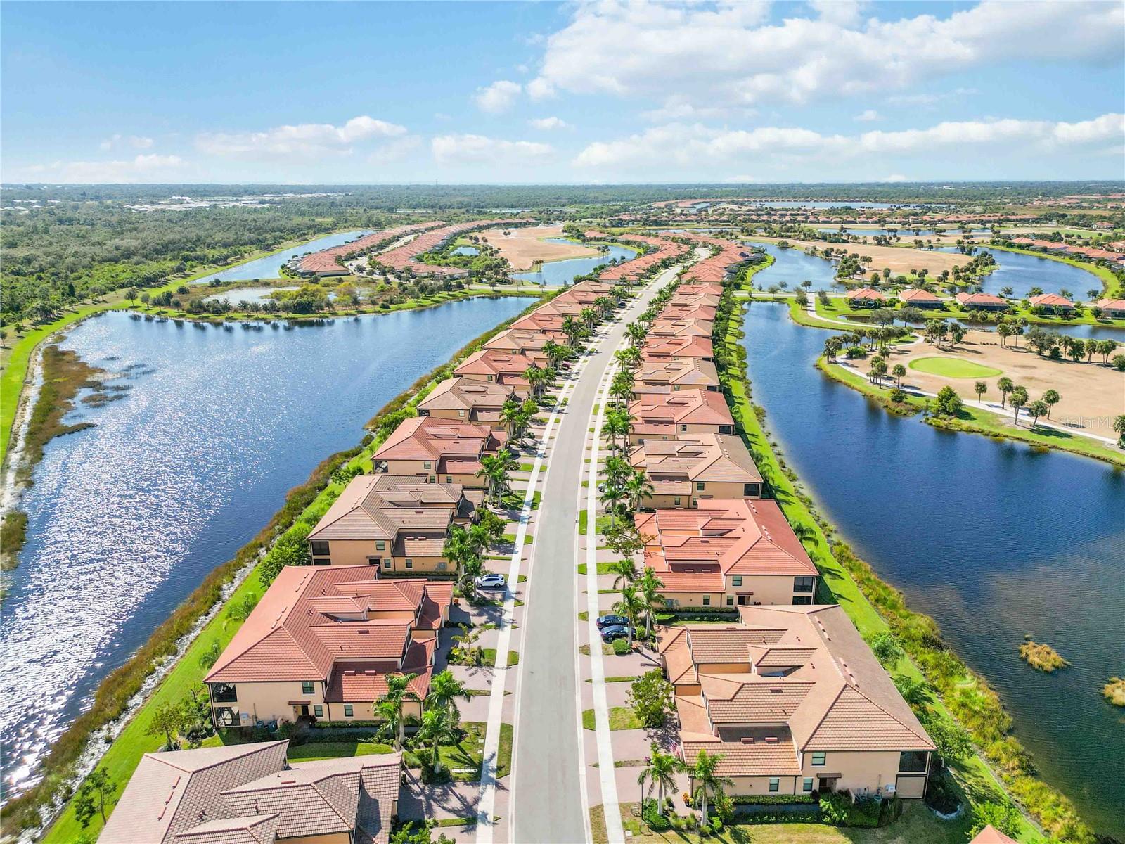 SARASOTA NATIONAL 10817 TARFLOWER DRIVE #201 - Residential