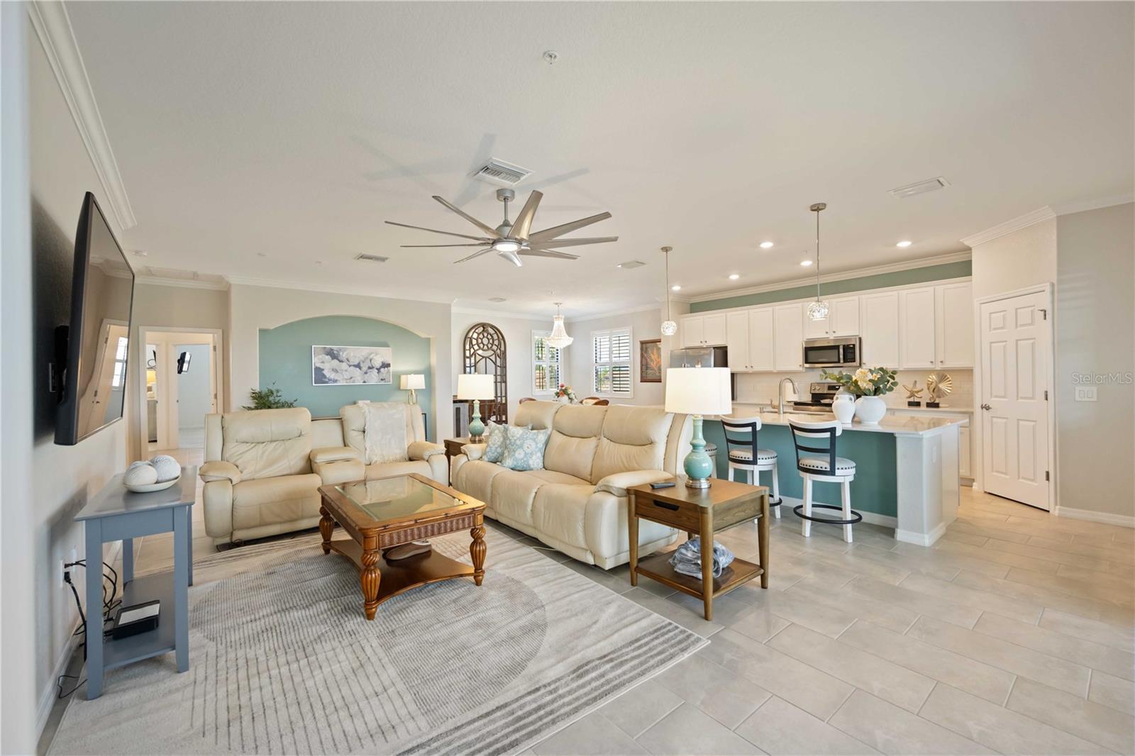 SARASOTA NATIONAL 10817 TARFLOWER DRIVE #201 - Residential