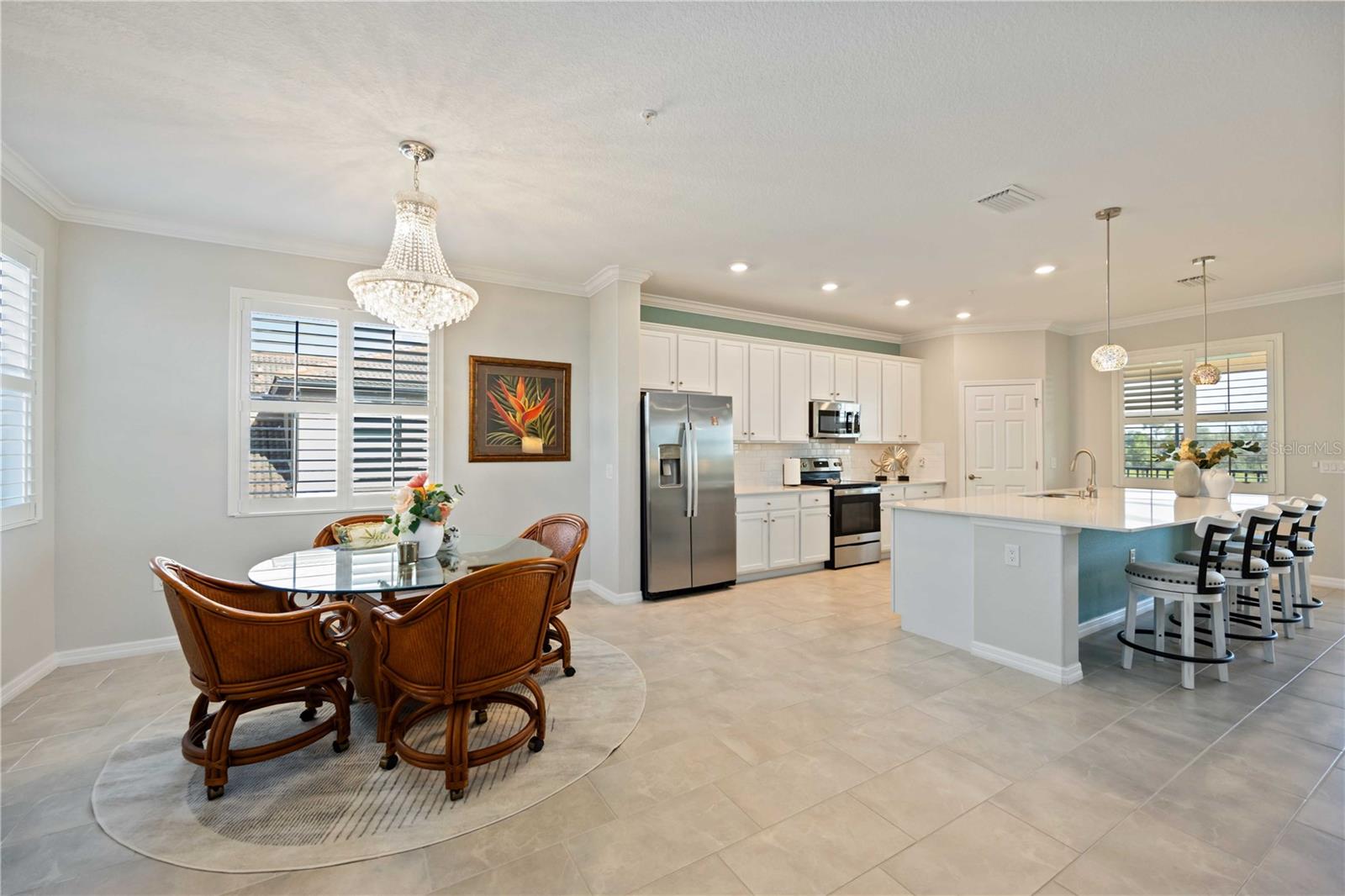 SARASOTA NATIONAL 10817 TARFLOWER DRIVE #201 - Residential