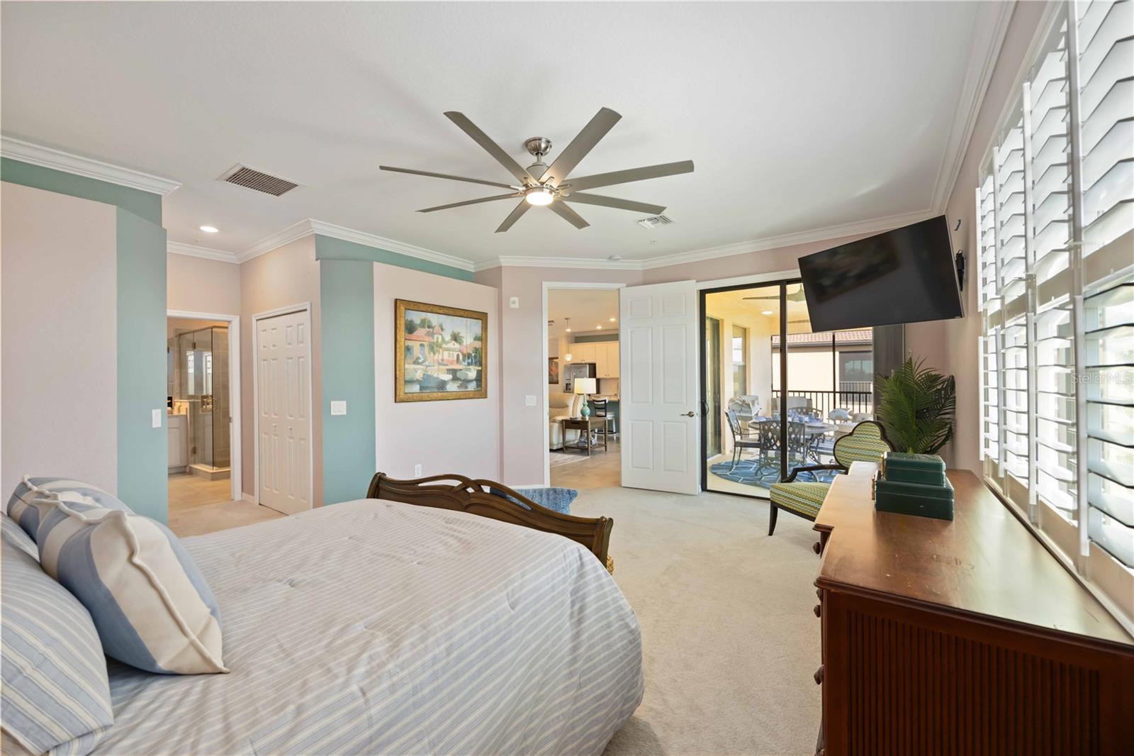 SARASOTA NATIONAL 10817 TARFLOWER DRIVE #201 - Residential