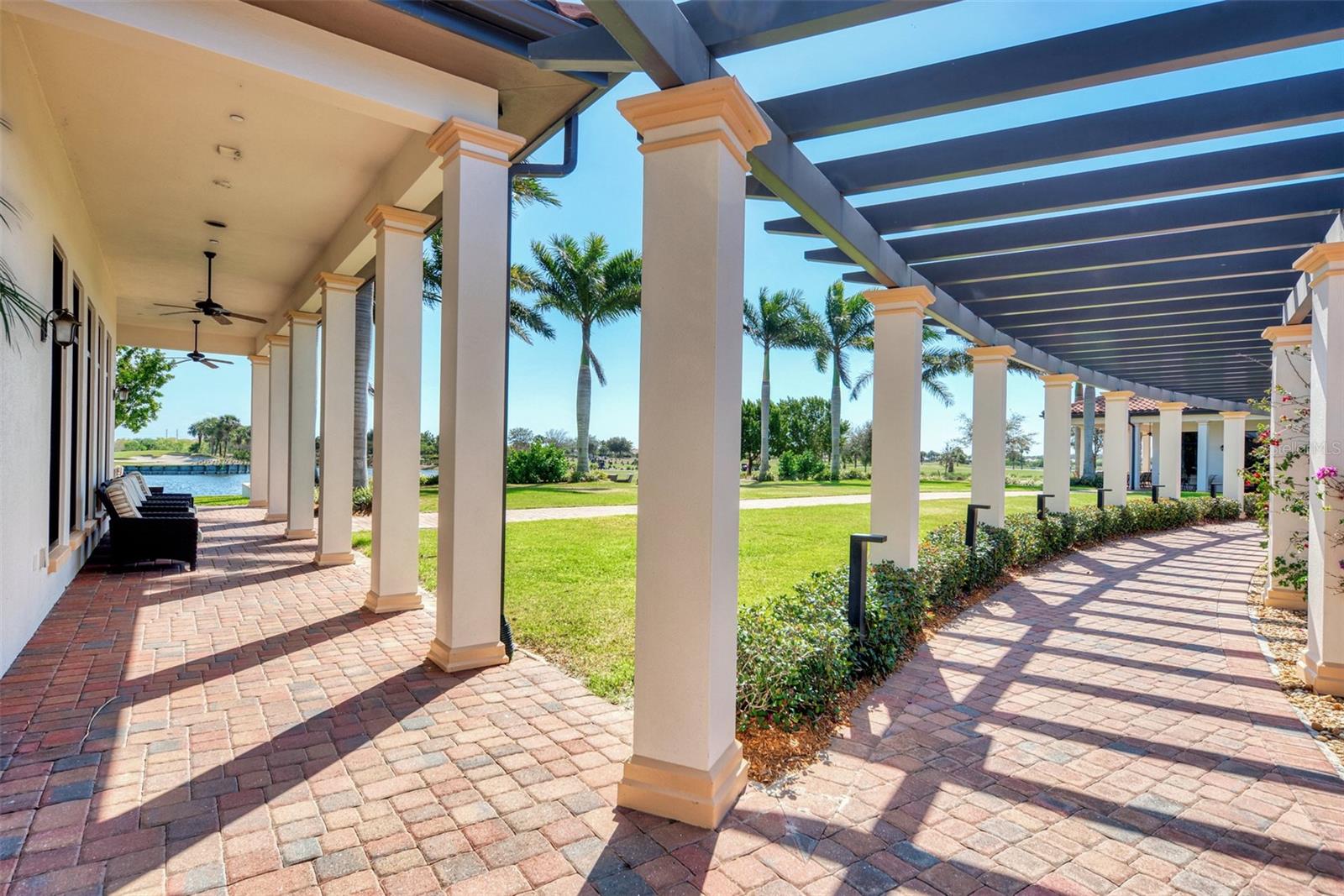 SARASOTA NATIONAL 10817 TARFLOWER DRIVE #201 - Residential