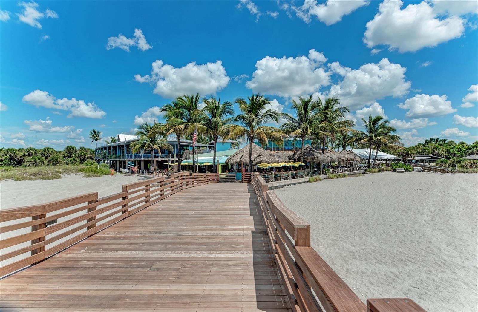 SARASOTA NATIONAL 10817 TARFLOWER DRIVE #201 - Residential