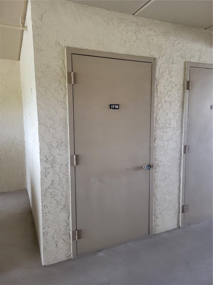 GREEN DOLPHIN PARK MID-RISE CONDO - Residential Lease