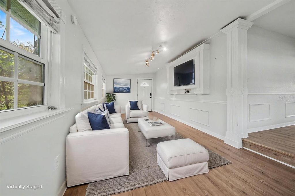 Photo of 10126 Frankel Street, Orlando, FL 32825 (MLS # O6390142)