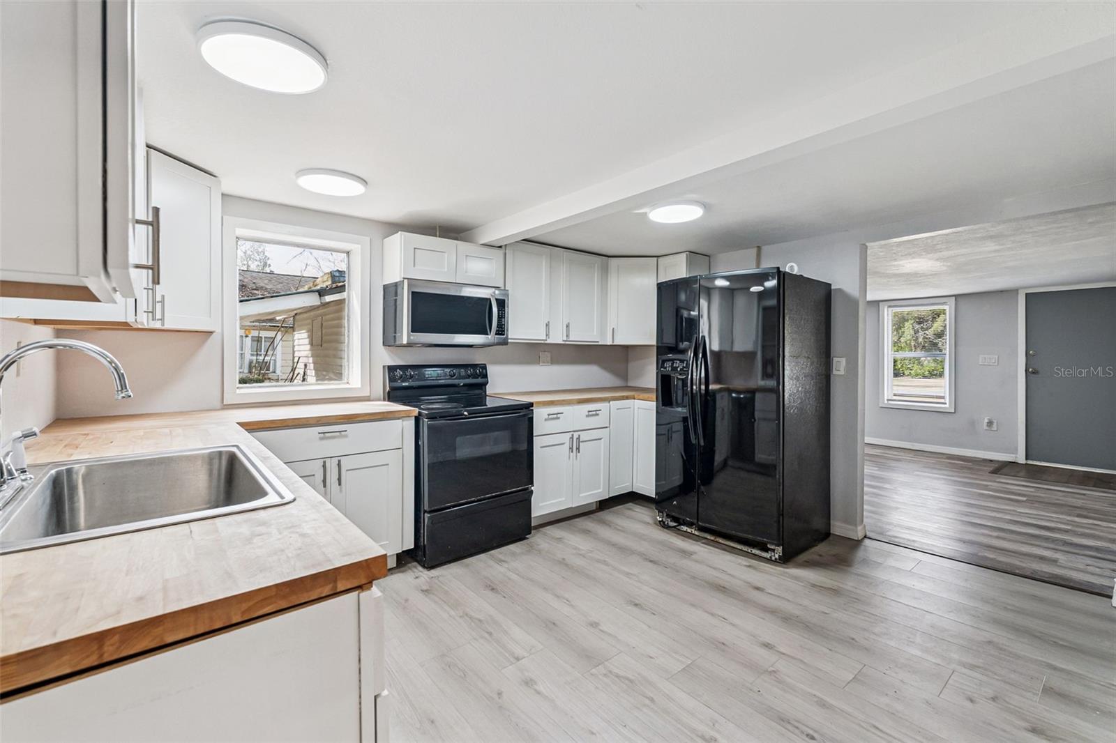 SEYMOURS - Residential