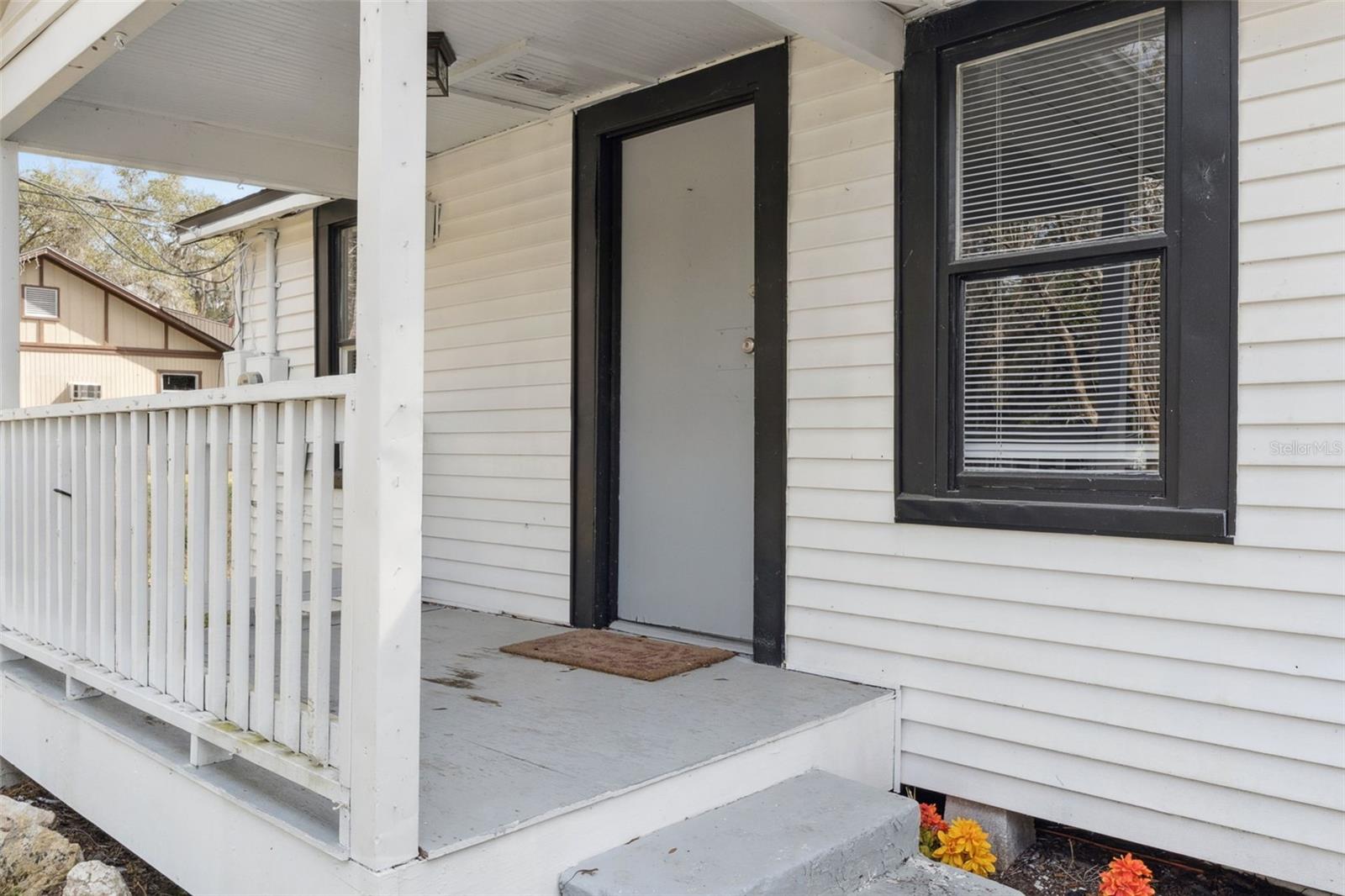 1116 NE 19TH STREET