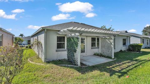 A home in LAKELAND