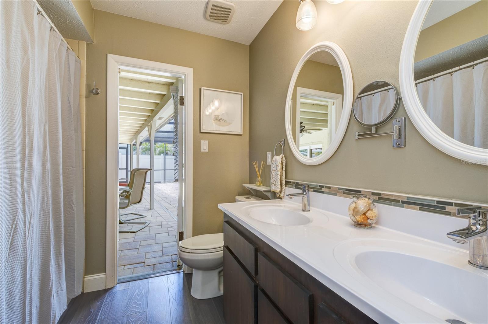 TARAWOOD - Residential