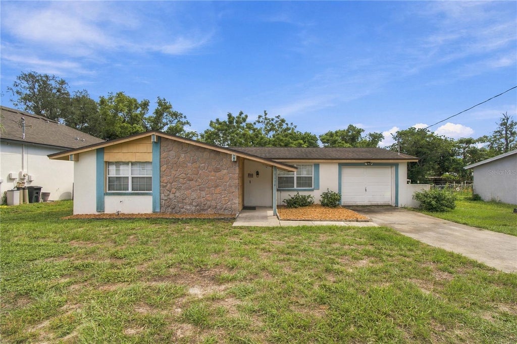 Photo of 1110 E Boyer Street, Tarpon Springs, FL 34689 (MLS # TB8548796)