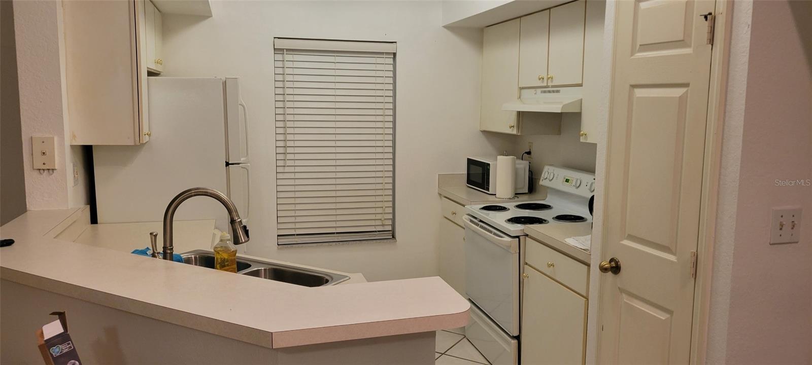 LAKE CHASE CONDO - Residential