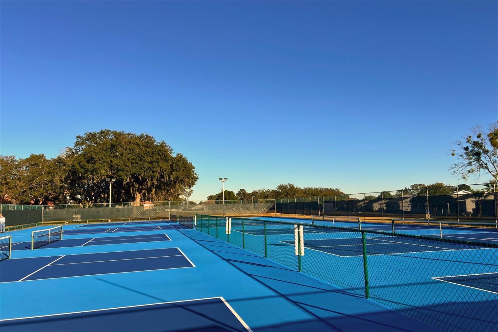 SPRUCE CREEK SOUTH - Residential