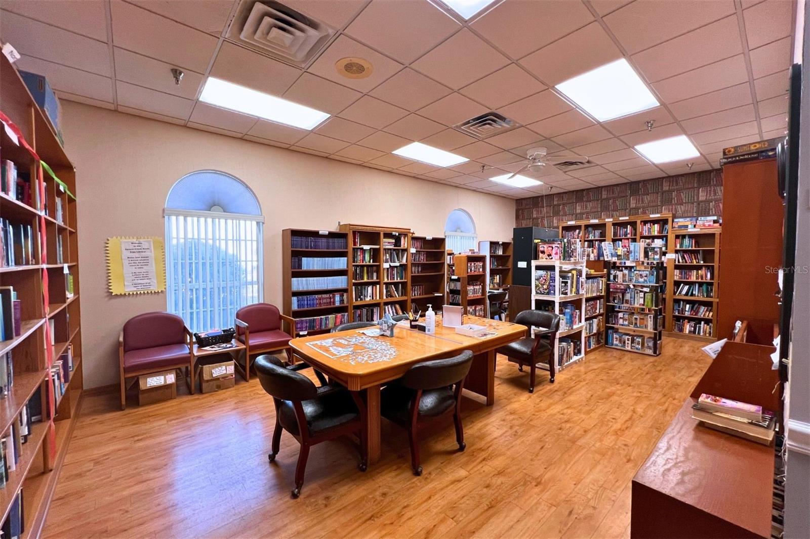 SPRUCE CREEK SOUTH - Residential