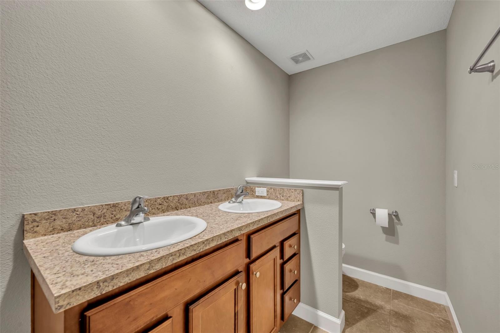 STERLING MEADOWS - Residential