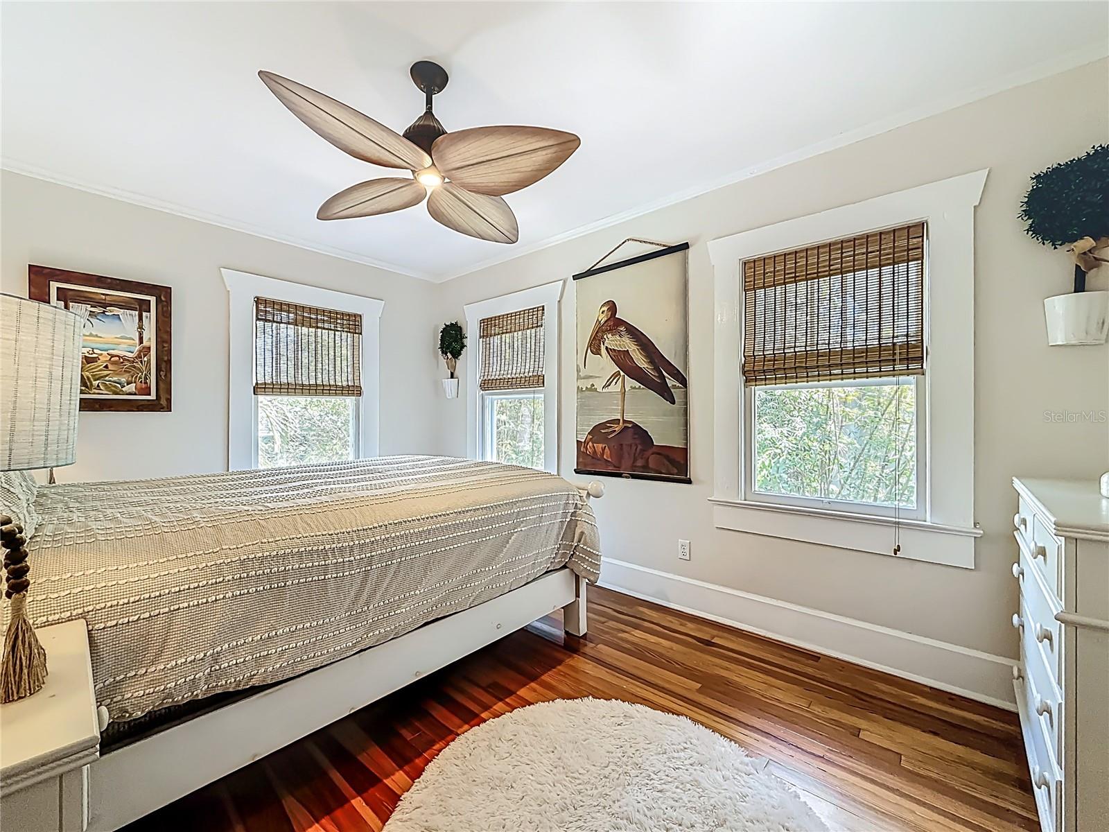 DICKINS H E - Residential