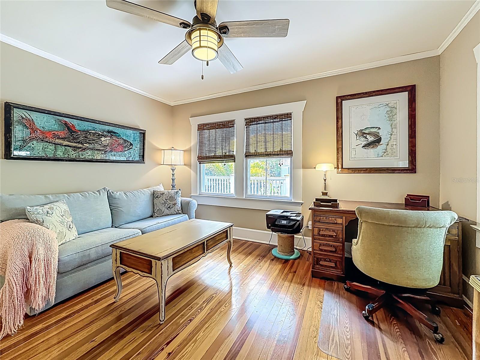 DICKINS H E - Residential