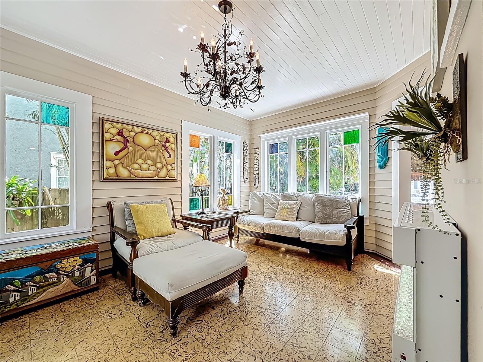 DICKINS H E - Residential