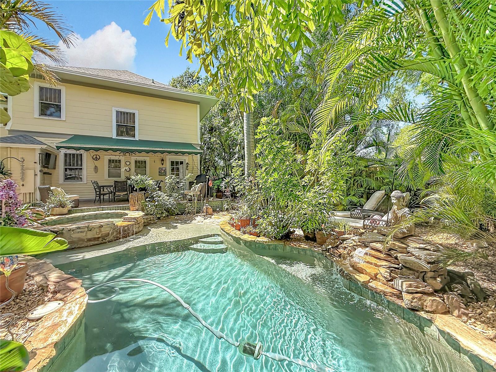 DICKINS H E - Residential