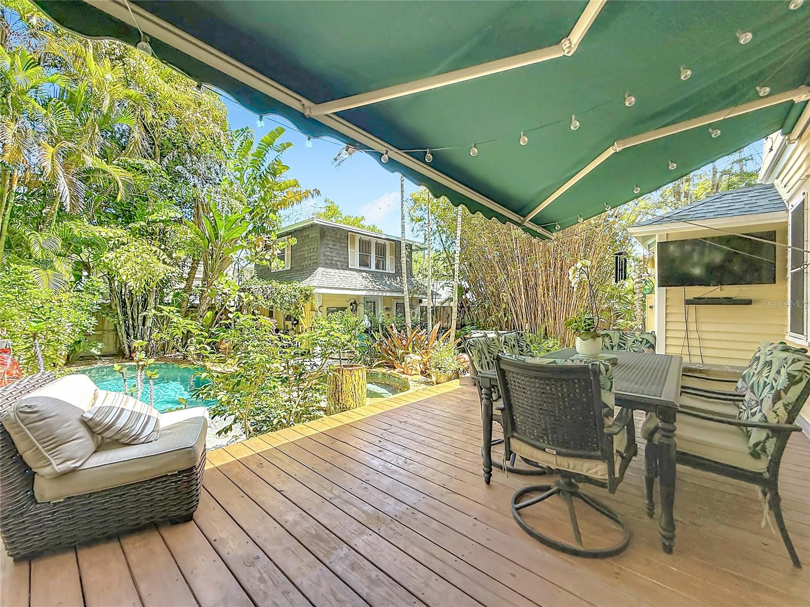 DICKINS H E - Residential