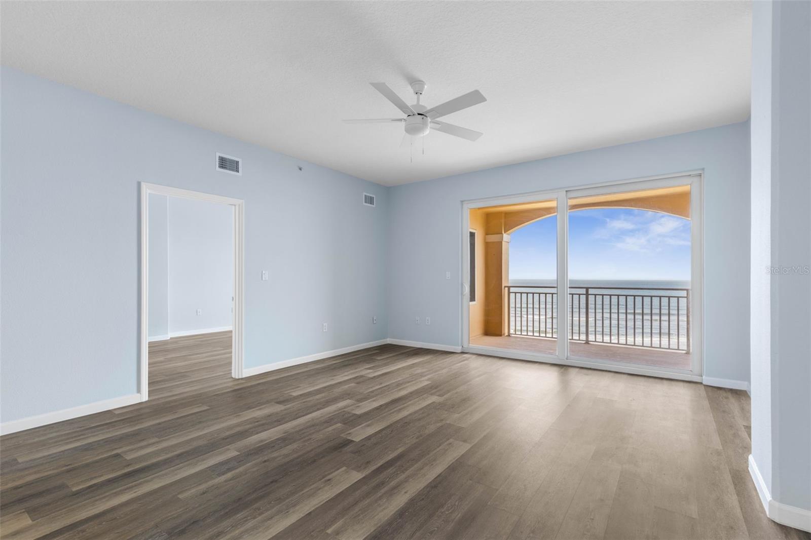 SURF CLUB 2 CONDO - Residential