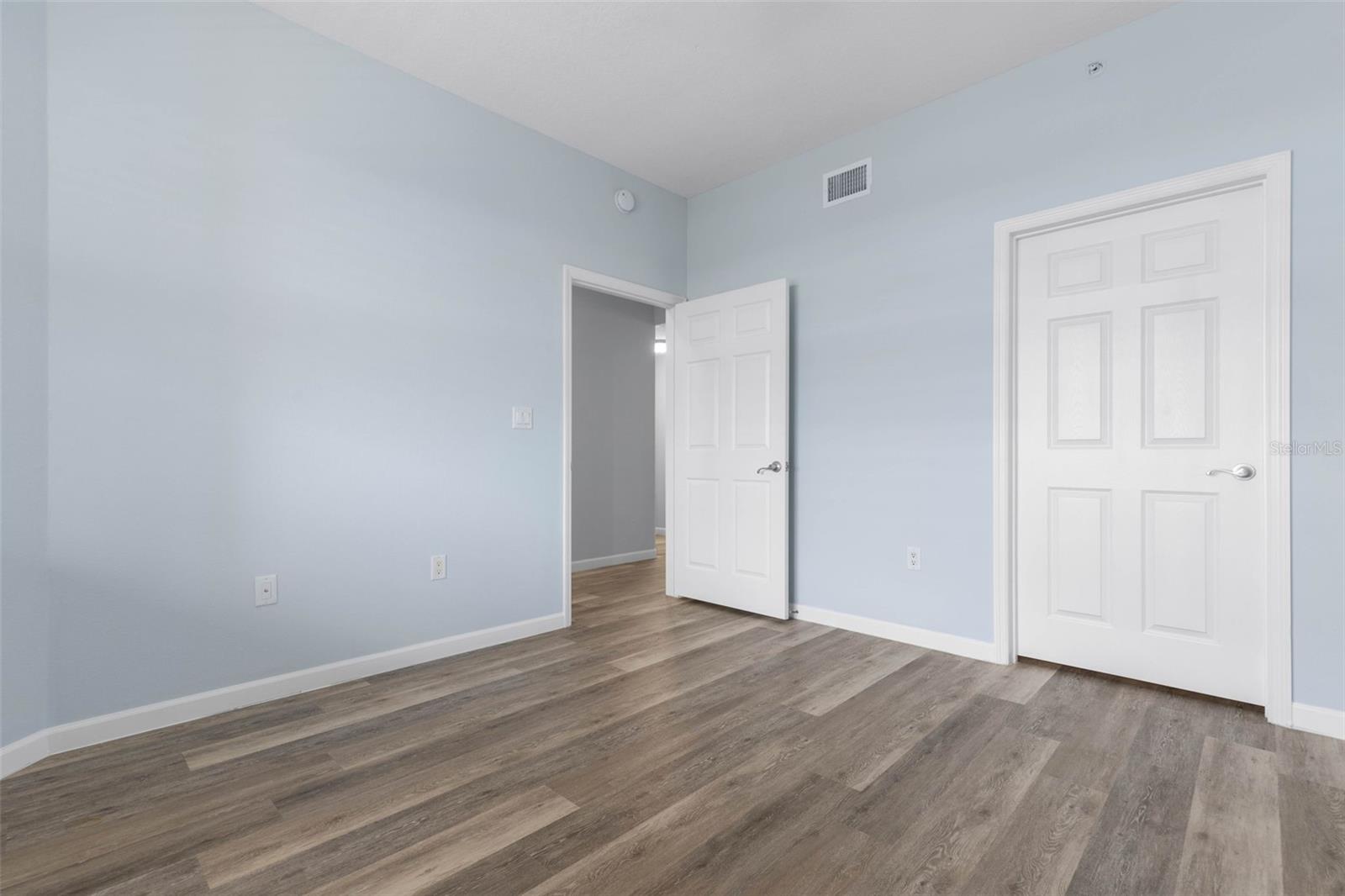 SURF CLUB 2 CONDO - Residential