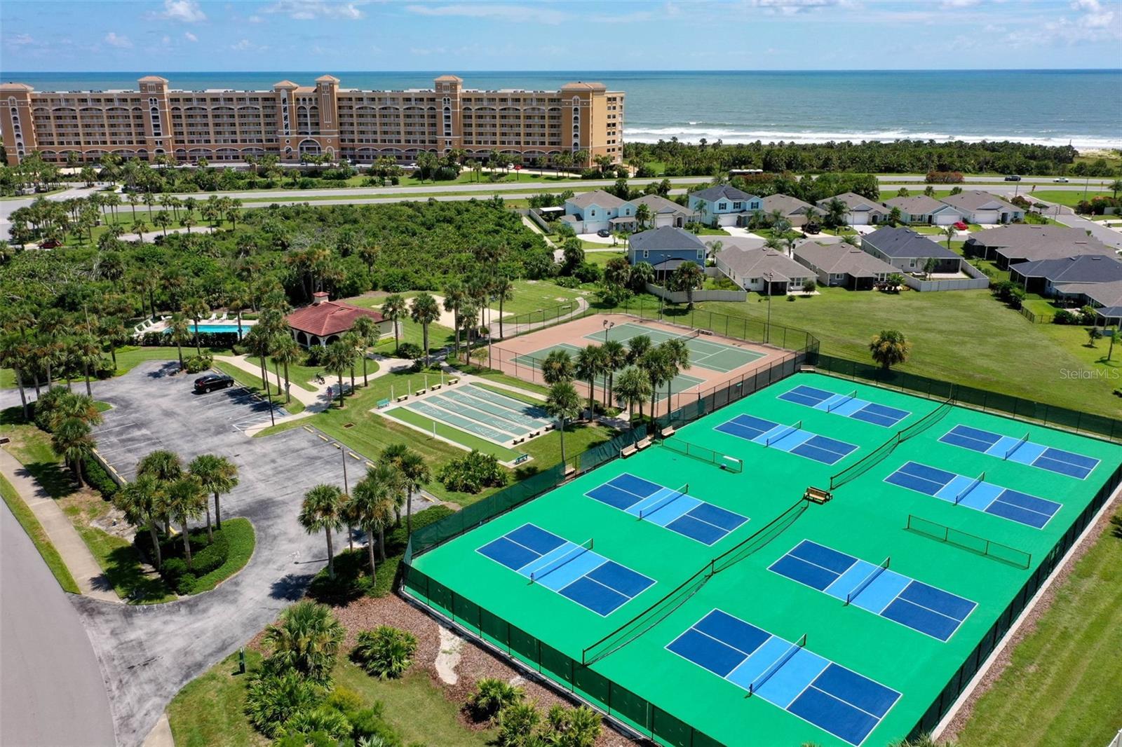 SURF CLUB 2 CONDO - Residential