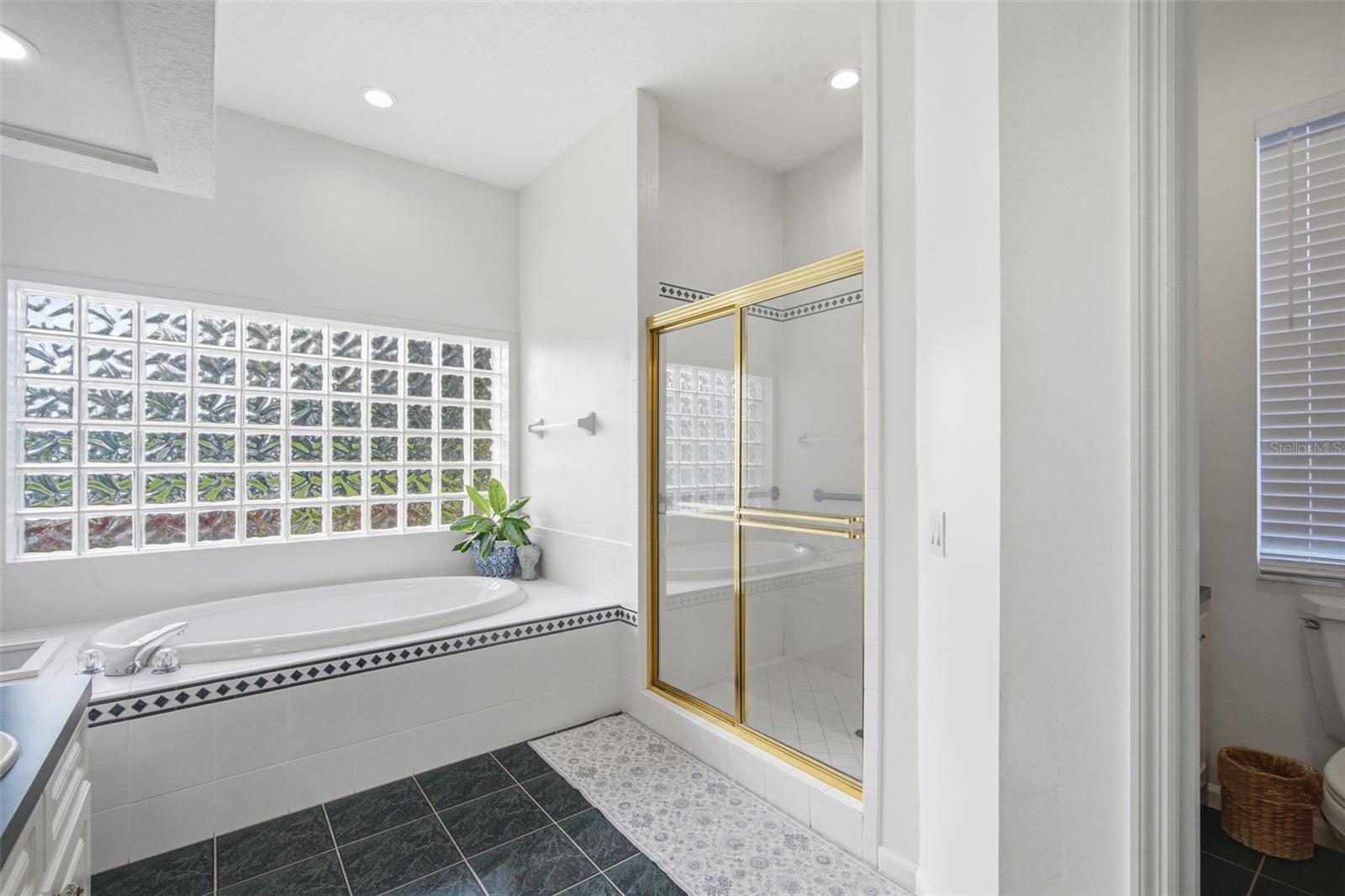 WALDEN LAKE UNIT 27 PH 2 SE - Residential