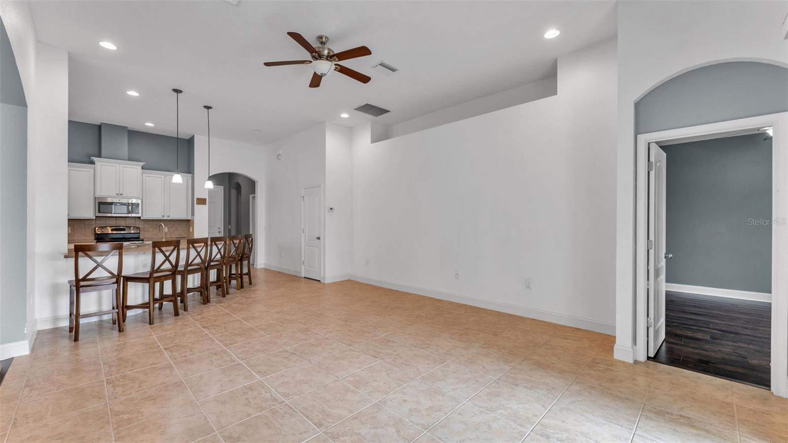 VILLAGES/BRIDGEWATERVILLAGE 07 - Residential