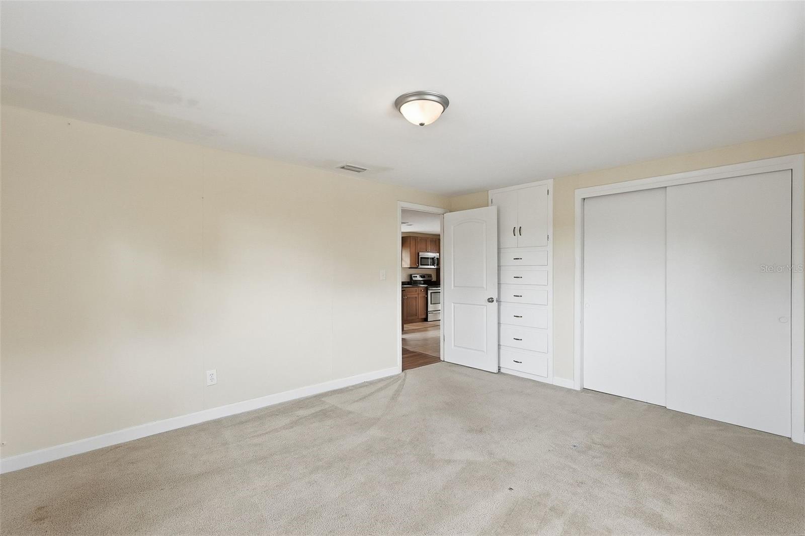 UNPLATTED - Residential