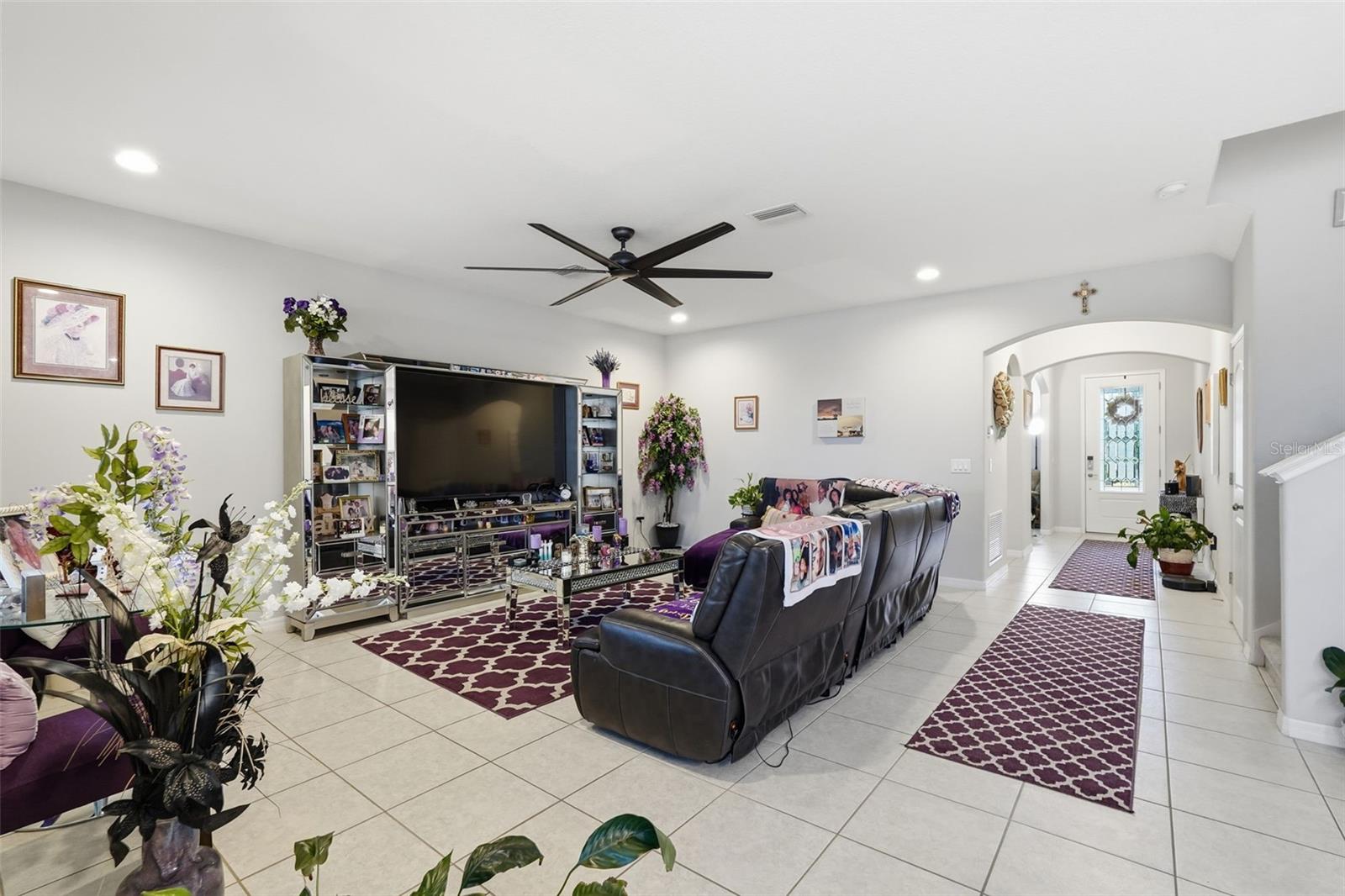 LAKESIDE PH 3 - Residential